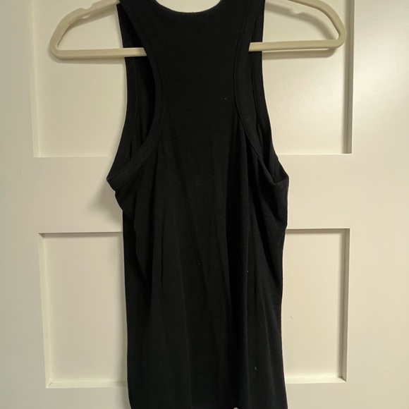 Black Razor Back Tank - Picture 2 of 4